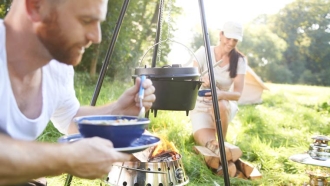 Buiten koken met de Dutch Oven