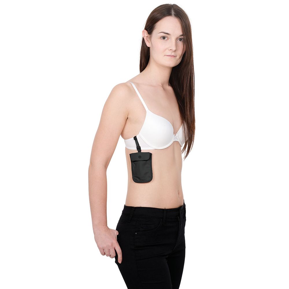 Pacsafe CoverSafe S25 Secret Bra Pouch Black 10121100 reisaccessoires  online bestellen bij Kathmandu Outdoor & Travel