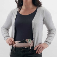 Eagle Creek Undercover Silk Moneybelt Rose