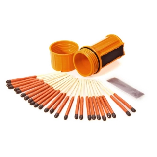 Uco Stormproof Match Kit .