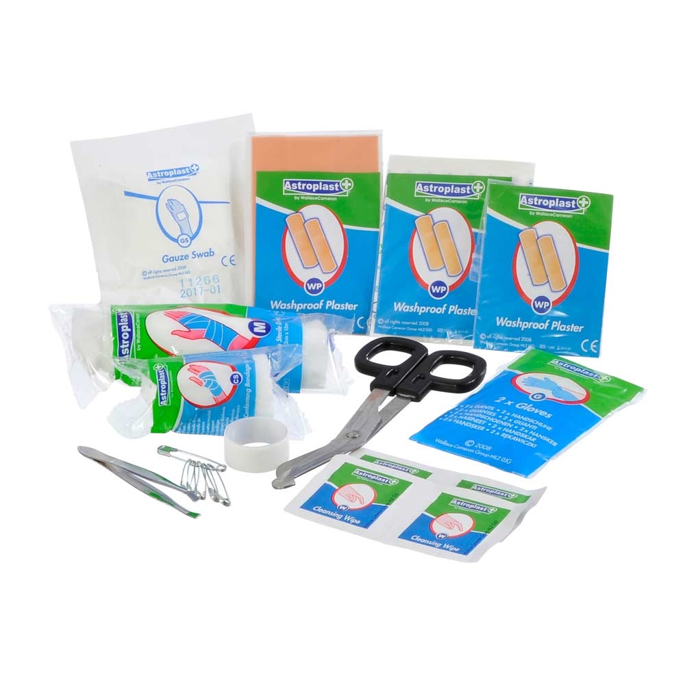 Care Plus First Aid Kit Basic Rood 38331 verzorging online bestellen bij Kathmandu Outdoor & Travel