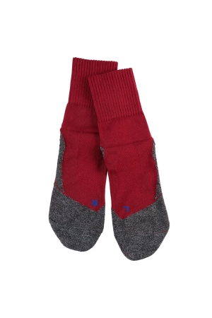 Falke TK2 Explore Short Cool Women's Ruby 16155-8830 sokken online bestellen bij Kathmandu Outdoor & Travel