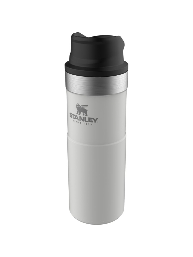 Stanley The Trigger-Action Travel Mug 0,47L Polar 10-06439-032 drinkflessen en thermosflessen online bestellen bij Kathmandu Outdoor & Travel