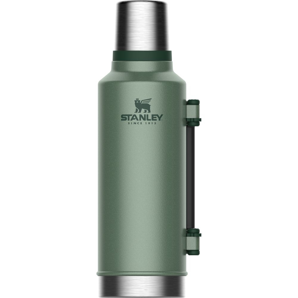 Stanley Classic Vacuum Bottle 1,9L Hammertone Green 10-07934-003 drinkflessen en thermosflessen online bestellen bij Kathmandu Outdoor & Travel
