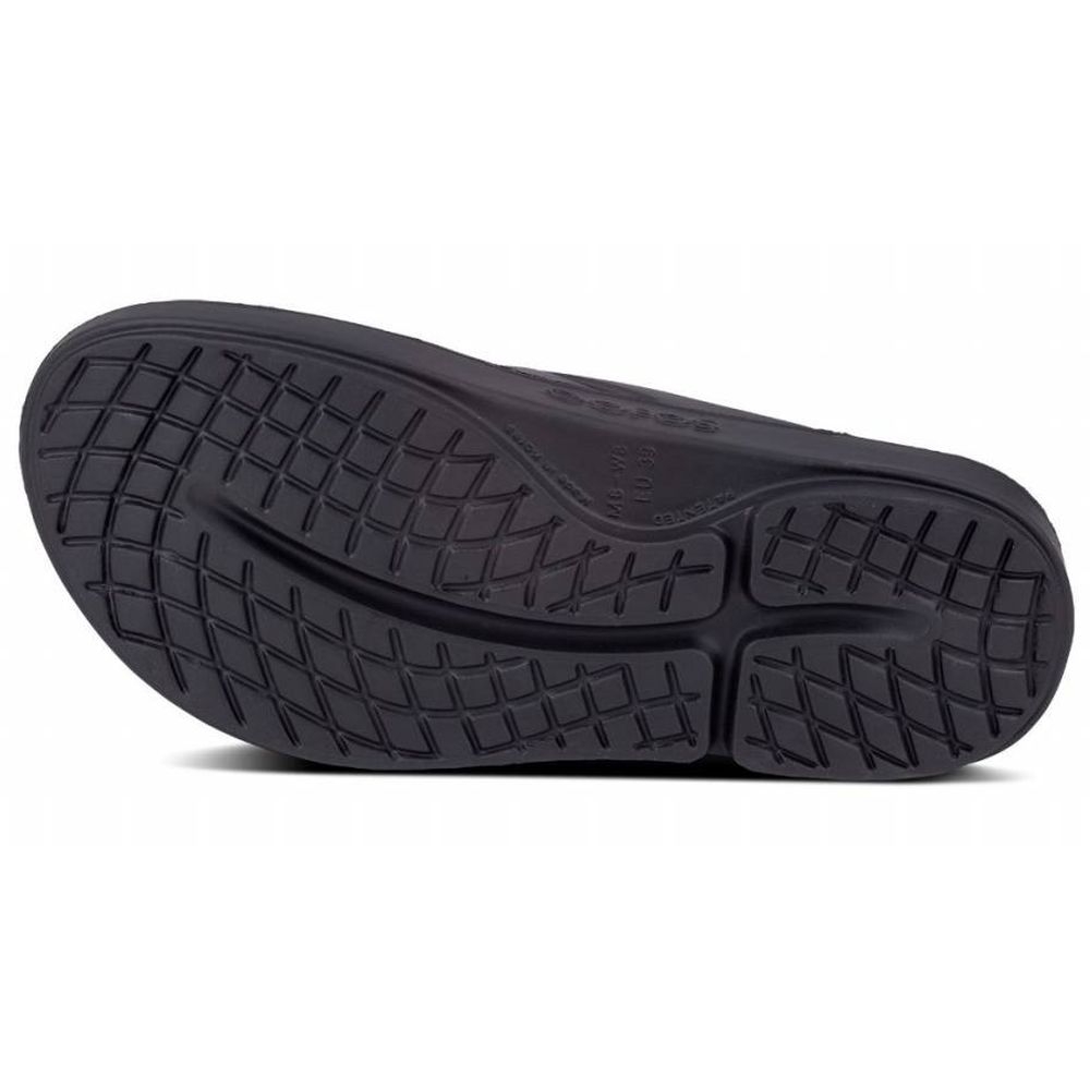 Oofos OOriginal Black 1000-BLCK slippers online bestellen bij Kathmandu Outdoor & Travel