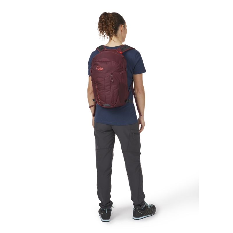 Lowe Alpine Edge 18 Deep Heather kleine dagrugzak (tot 19 liter)