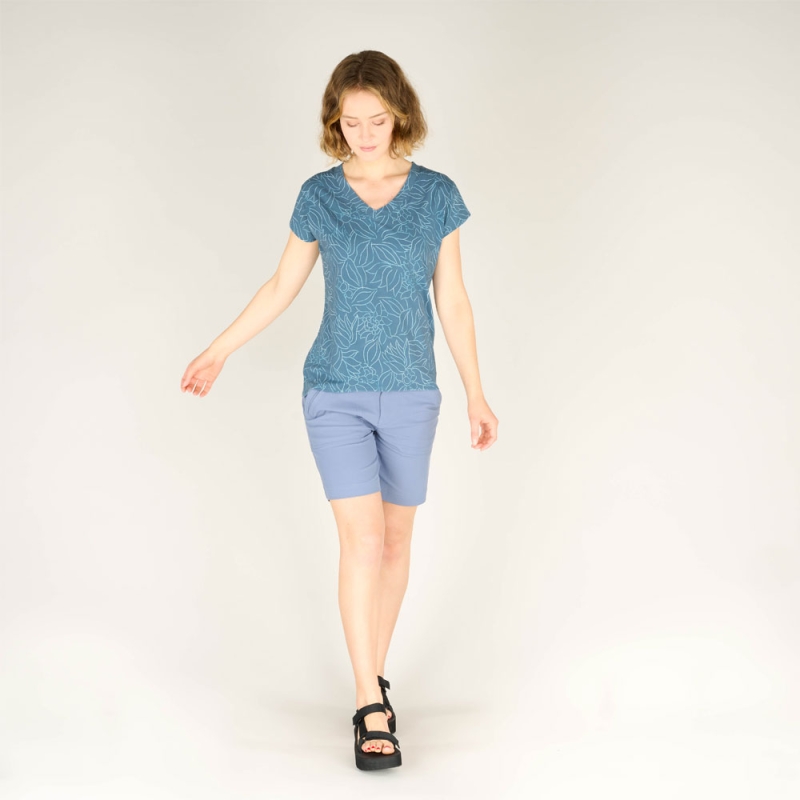 Sherpa Neha V-Neck Tee Women's HAZE LEAF