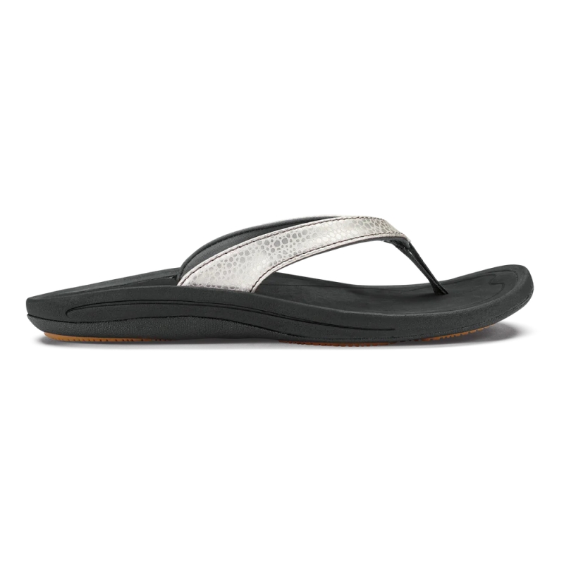 Olukai Kūlapa Kai Woman's Silver/Black
