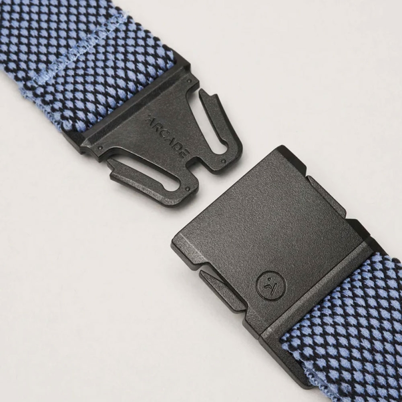 Arcade Carry Slim Sky