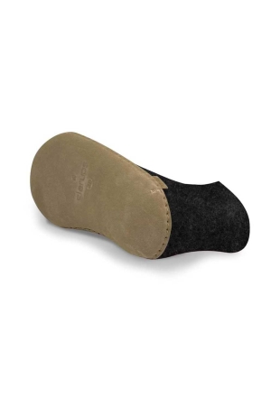Glerups Boot Leather Charcoal G-02 Charcoal pantoffels en huissokken online bestellen bij Kathmandu Outdoor & Travel