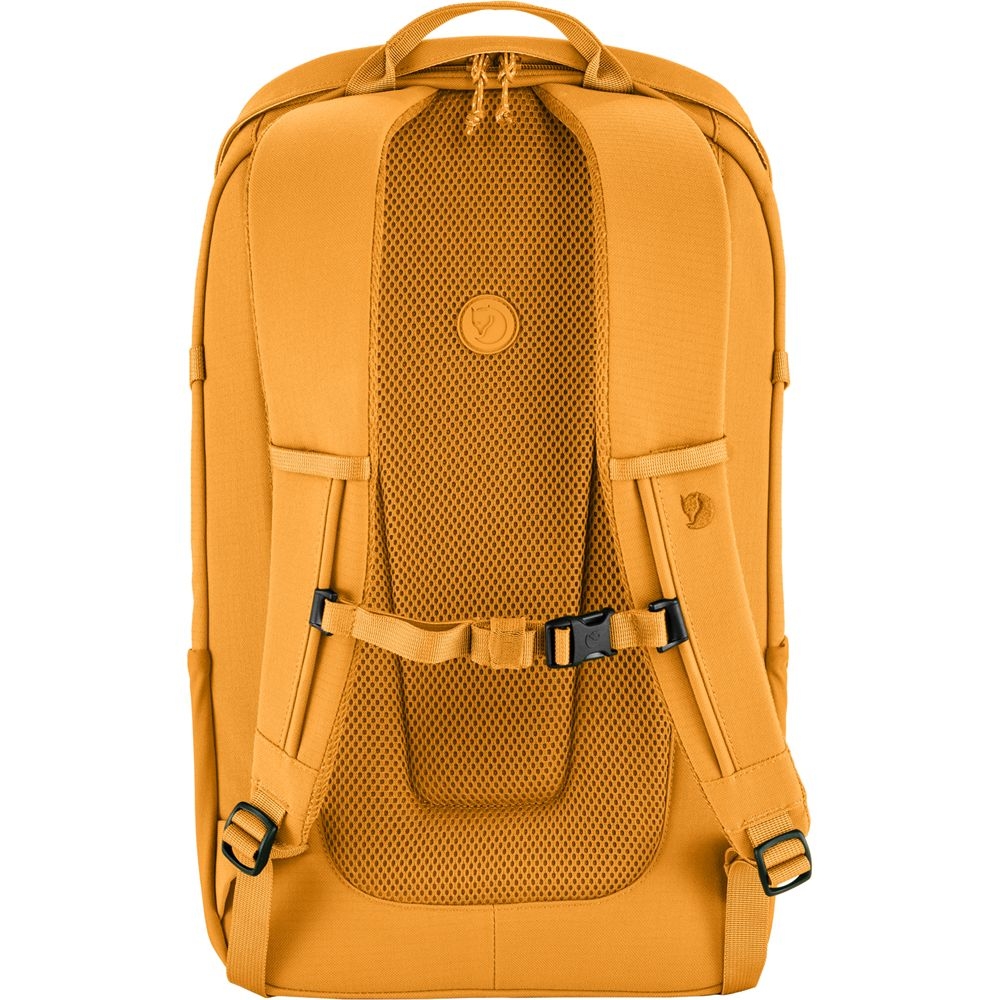 Fjällräven Ulvö 23 Red Gold F23301-171 dagrugzakken online bestellen bij Kathmandu Outdoor & Travel