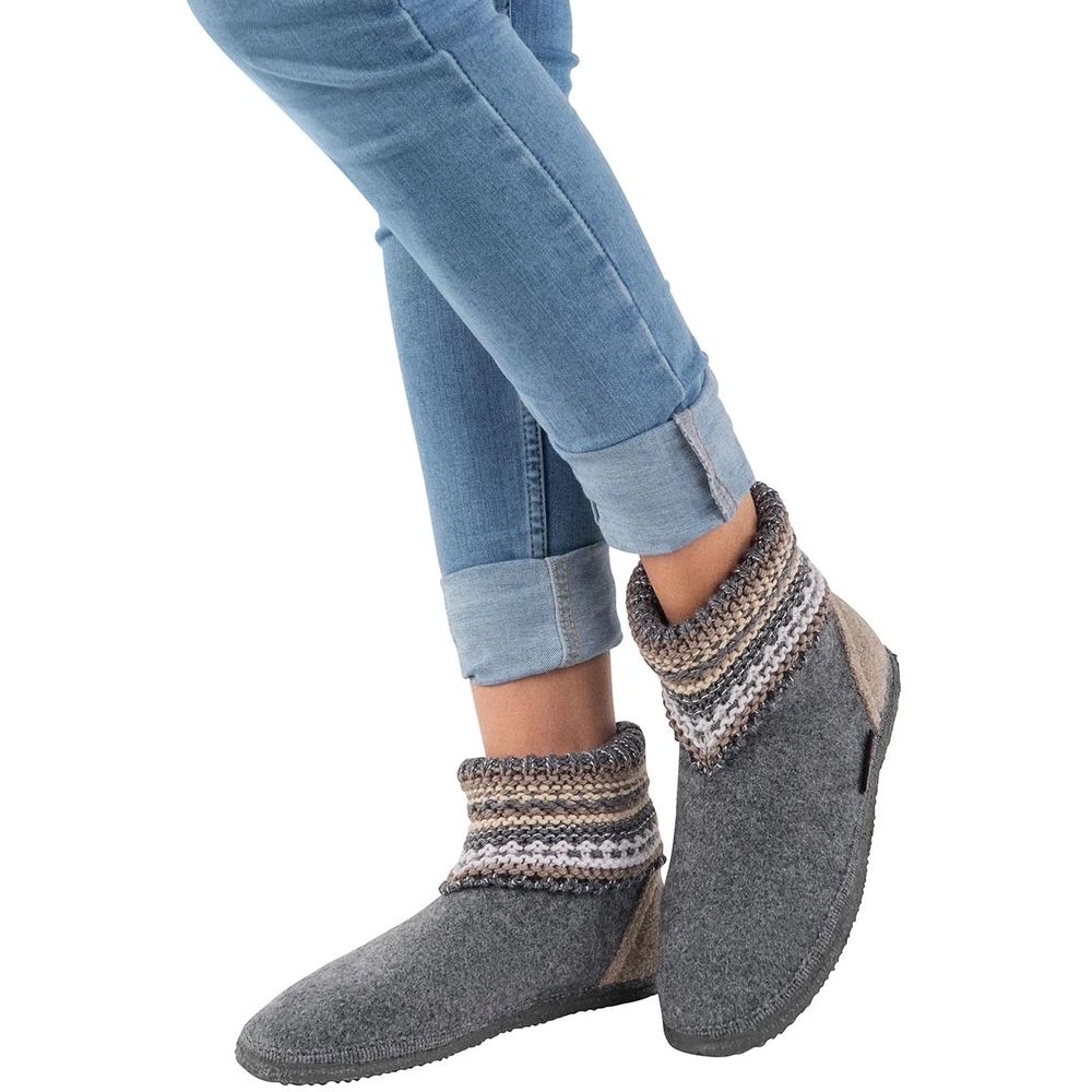 Giesswein Kiel Women's Schiefer 74-10-55179-017 pantoffels en huissokken online bestellen bij Kathmandu Outdoor & Travel