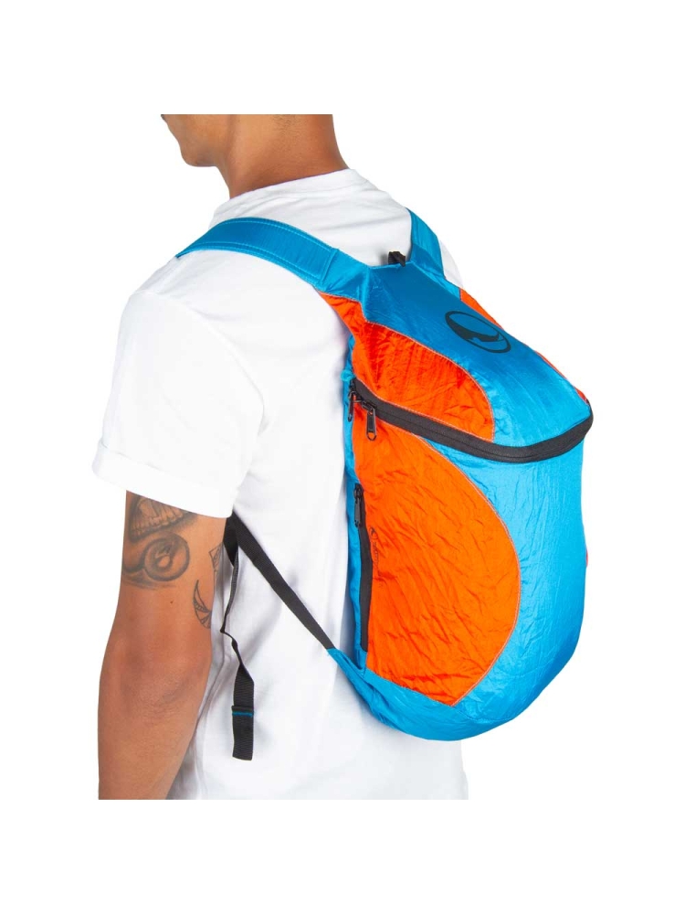 Ticket to the Moon Mini Backpack Premium Orange/Blue TMBP3935 dagrugzakken online bestellen bij Kathmandu Outdoor & Travel