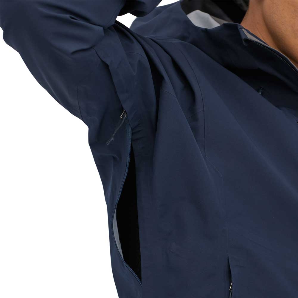 Patagonia Triolet GTX Jacket Classic Navy 83402-CNY jassen online bestellen bij Kathmandu Outdoor & Travel