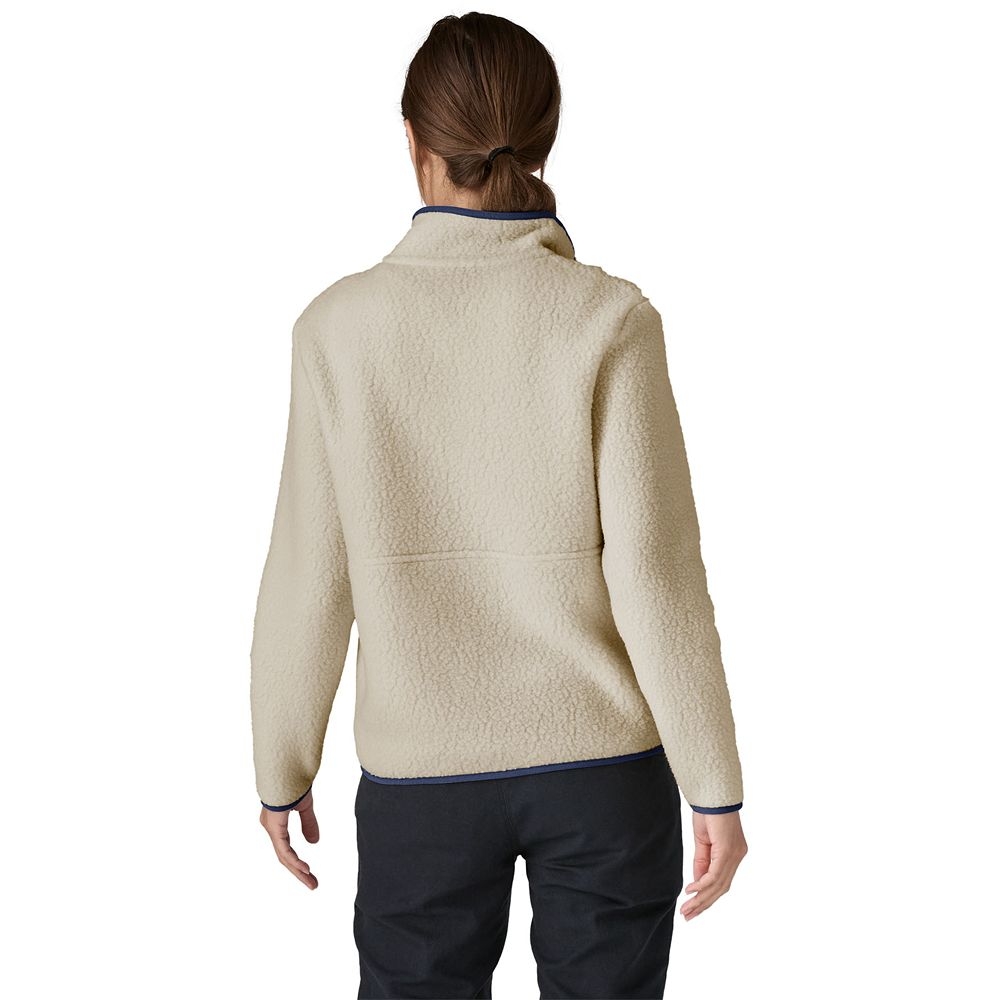 Patagonia Retro Pile Marsupial Women's Natural 22835-NAT fleeces en truien online bestellen bij Kathmandu Outdoor & Travel