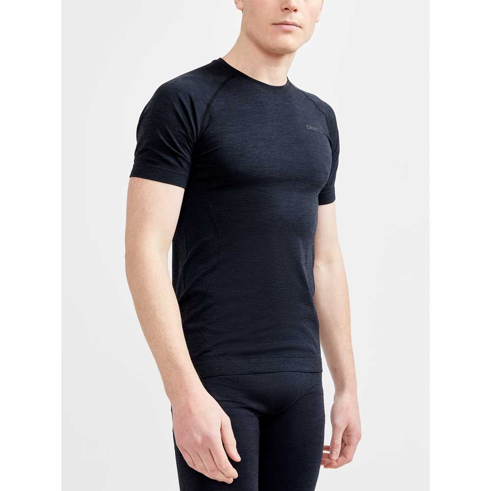Craft Core Dry Act. Comf.Short Sleeve Black 1911678-B999000 onderkleding/thermokleding online bestellen bij Kathmandu Outdoor & Travel