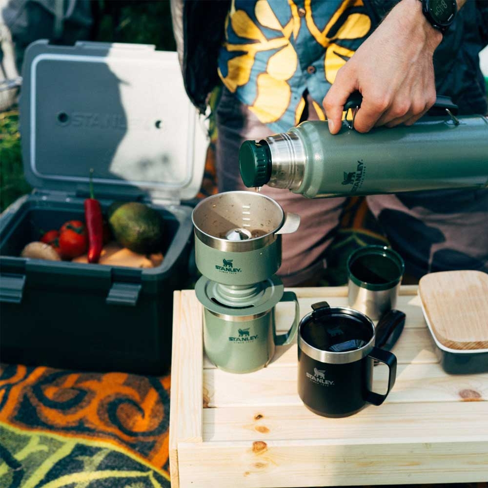 Stanley The Perfect-Brew Pour Over Hammertone Green 10-09383-002 koken online bestellen bij Kathmandu Outdoor & Travel