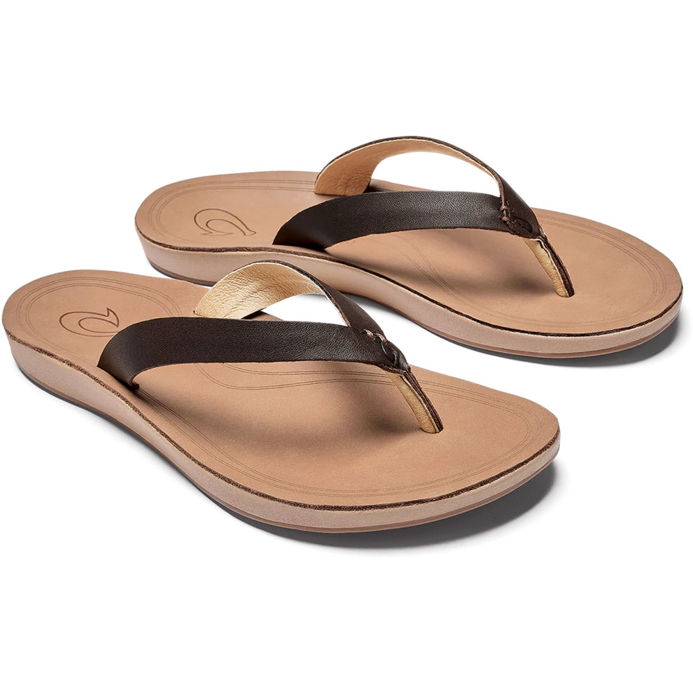 Olukai Nonohe Women's Dark Java/Golden Sand 20440-48GS slippers online bestellen bij Kathmandu Outdoor & Travel