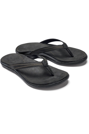 Olukai Aukai Women's Black/Black 20442-4040 slippers online bestellen bij Kathmandu Outdoor & Travel