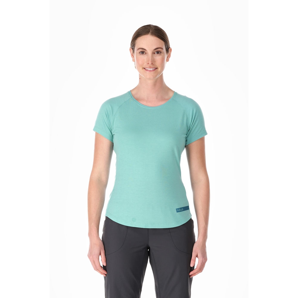 Rab Lateral Tee Women's Meltwater QCB-73-MEL shirts en tops online bestellen bij Kathmandu Outdoor & Travel