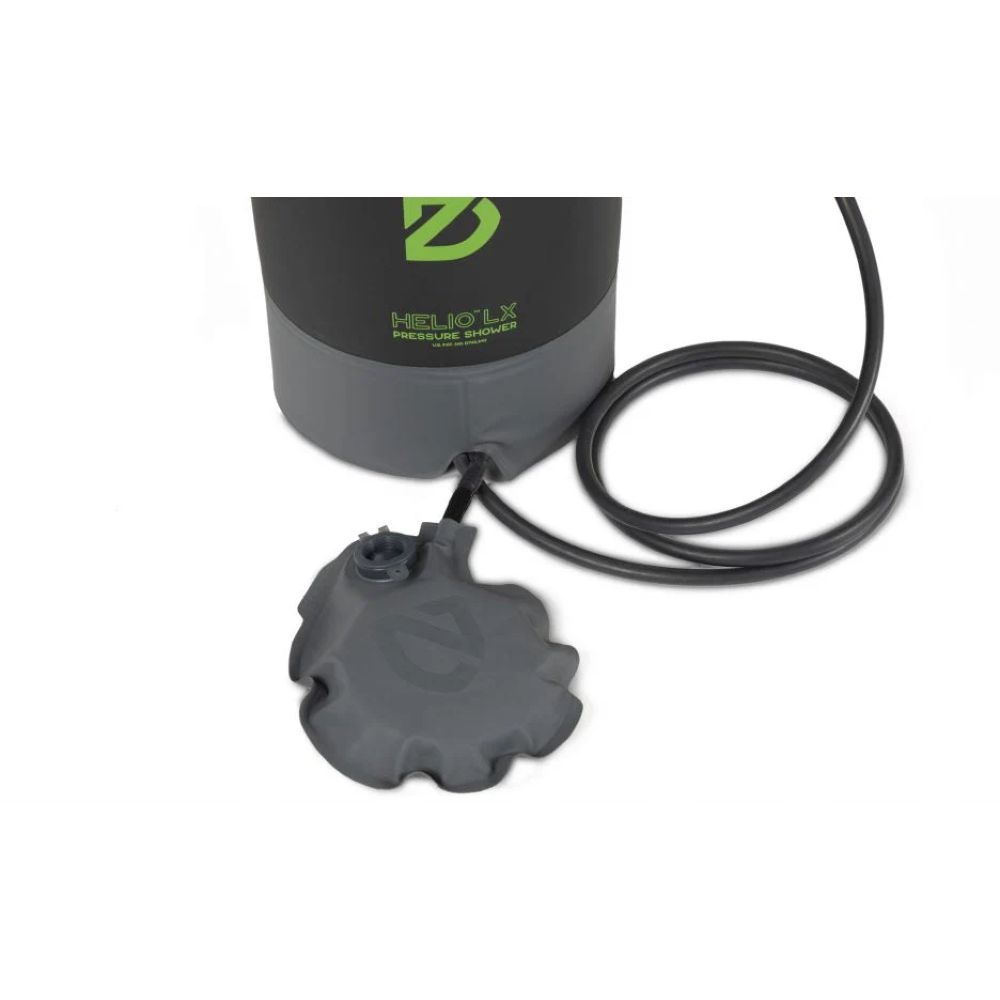 Nemo Helio LX Pressure Shower Black/Apple Green 8116.66032010 wassen online bestellen bij Kathmandu Outdoor & Travel