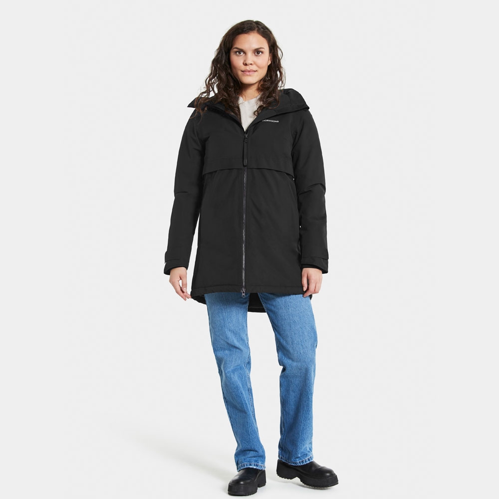 Didriksons Helle Parka 5 Women's Black 504301-060 jassen online bestellen bij Kathmandu Outdoor & Travel