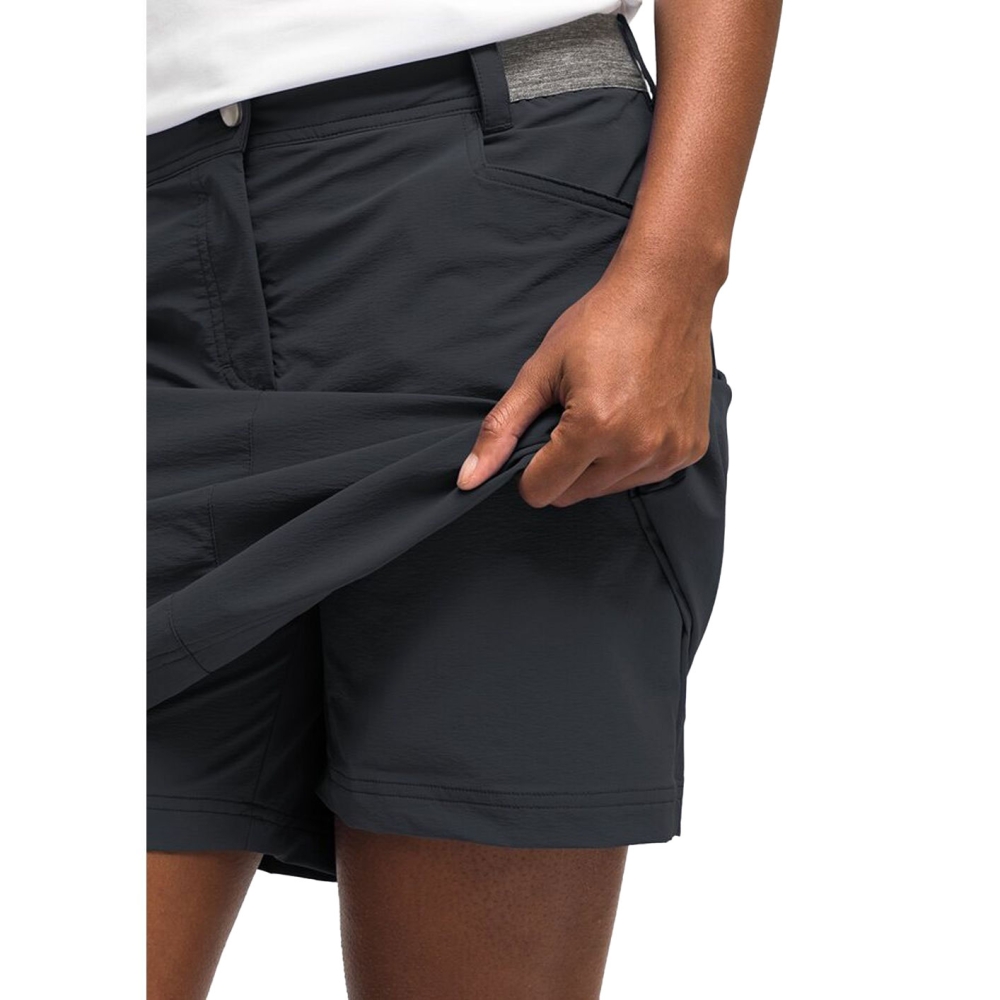 Maier Sports Norit Skortin Women's Black 3000331-10900 jurken en rokken online bestellen bij Kathmandu Outdoor & Travel