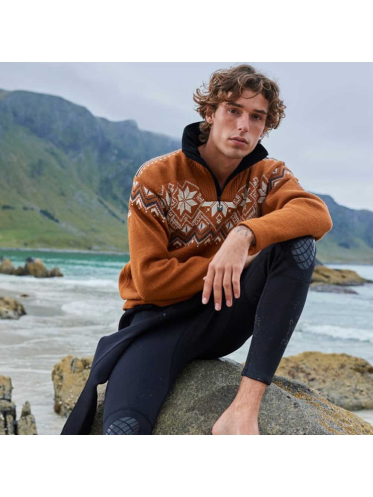 Dale Fongen WP Masc Sweater Copper 93971-U00 fleeces en truien online bestellen bij Kathmandu Outdoor & Travel