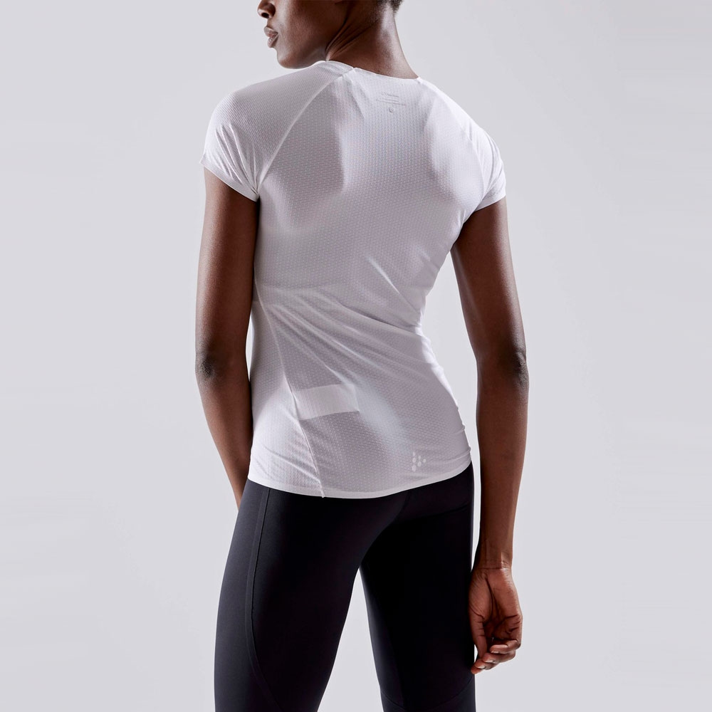 Craft Pro Dry Nanoweight ss Women's White 1908854-900000 onderkleding/thermokleding online bestellen bij Kathmandu Outdoor & Travel