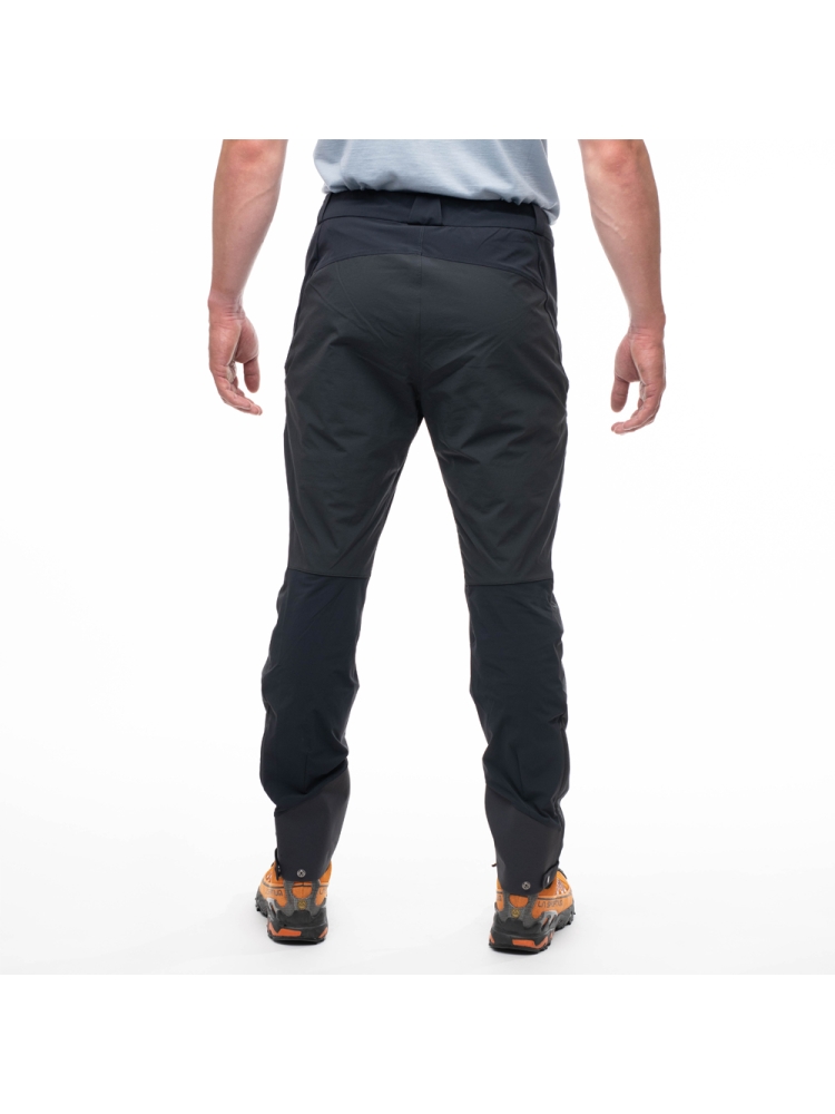 Bergans Rabot V2 Softshell Pants Black/Dark Shadow Grey 1108-25334 broeken online bestellen bij Kathmandu Outdoor & Travel