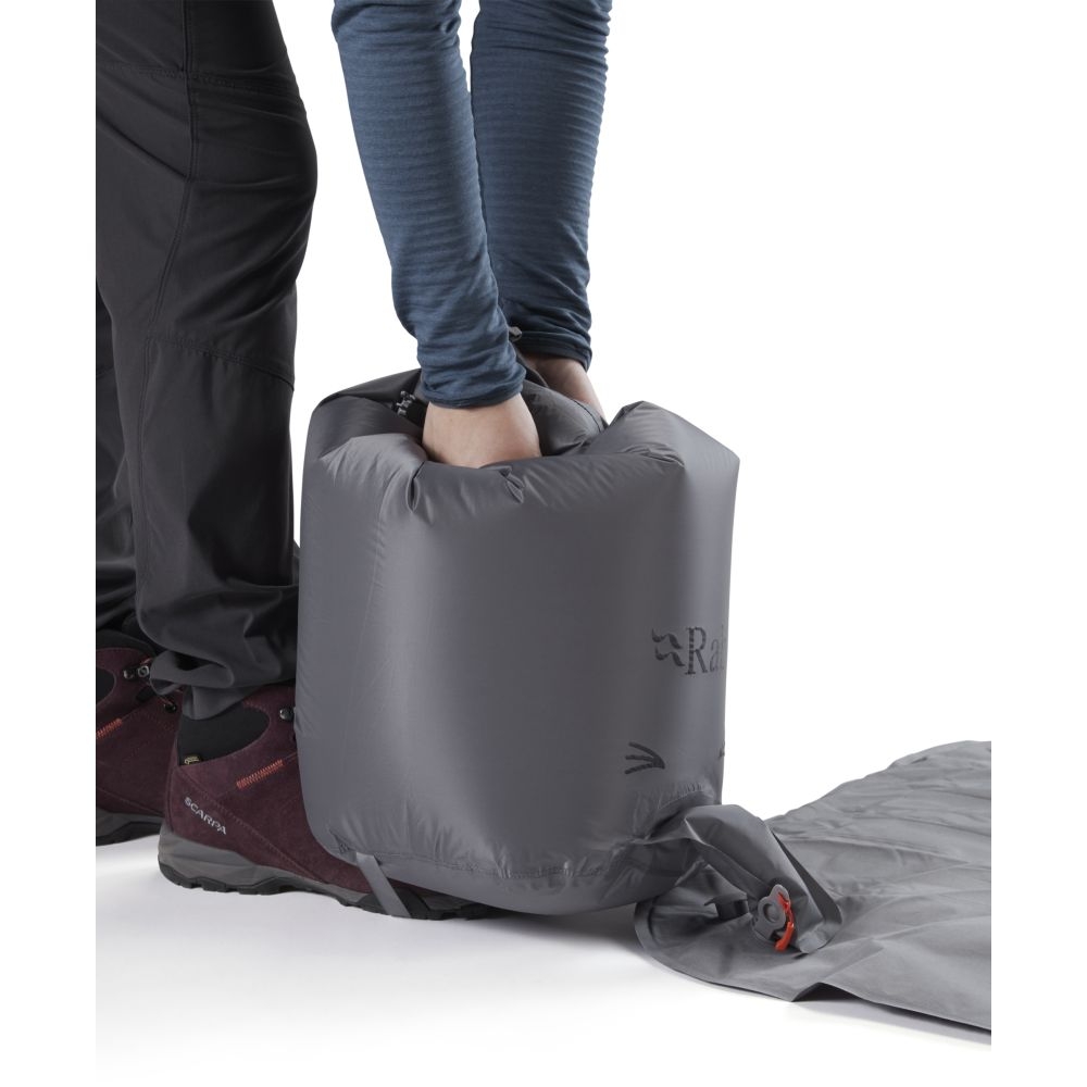 Rab Stratosphere 5.5 Graphene QMA-03-GRH slaapmatjes online bestellen bij Kathmandu Outdoor & Travel