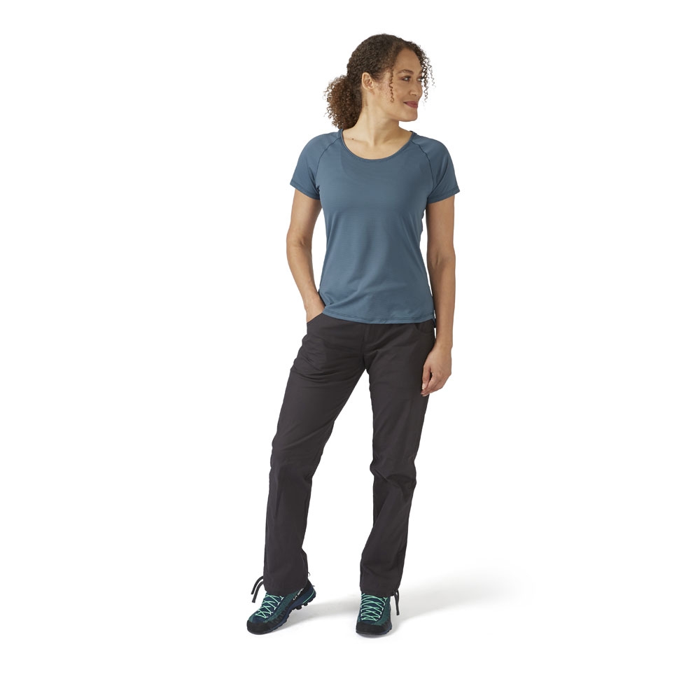 Rab Aleya Tee Women's Orion Blue QBL-48-ORB shirts en tops online bestellen bij Kathmandu Outdoor & Travel