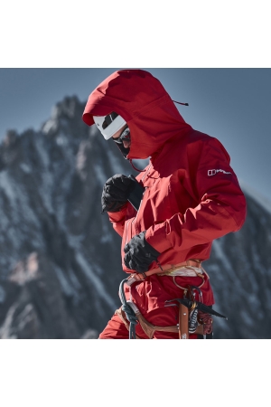 Berghaus Mountain Guide Alpine Pro Jkt GOJI BERRY/HAUTE RED A001516-HQ9 jassen online bestellen bij Kathmandu Outdoor & Travel