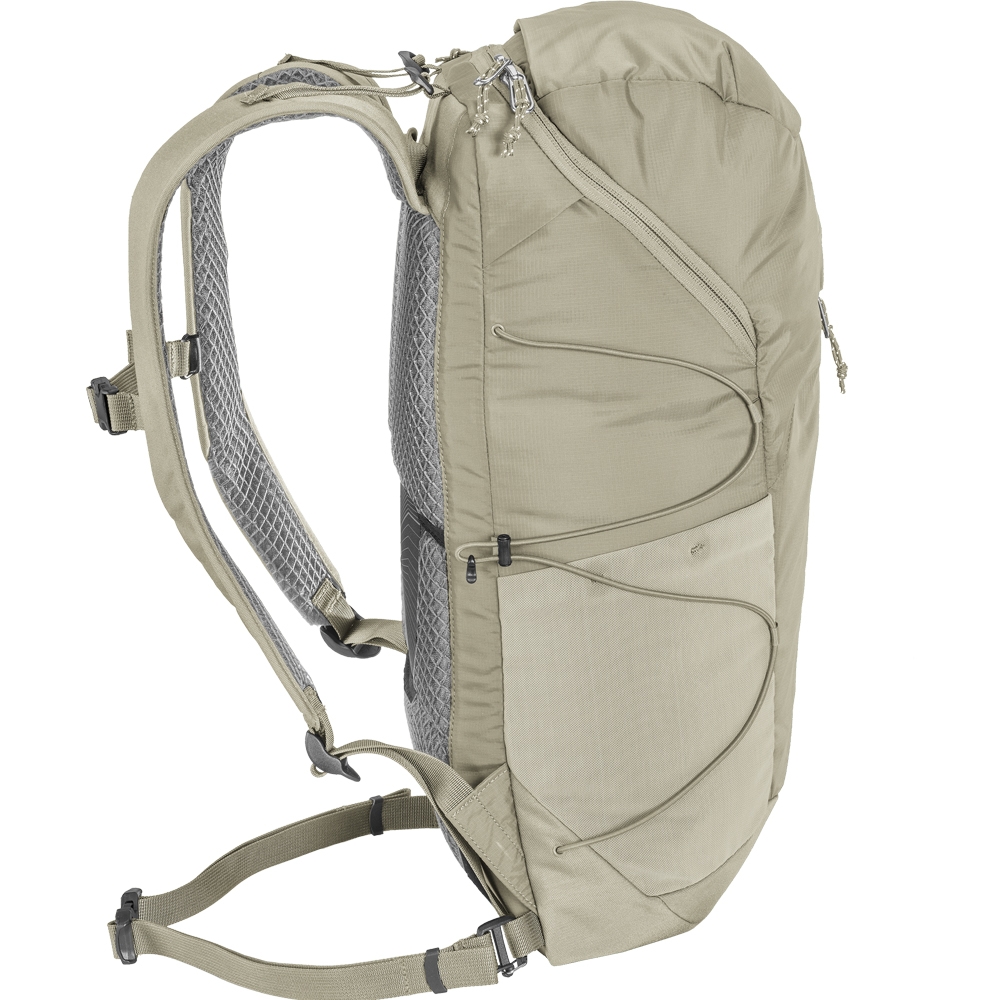 Bach Shield 20 Sand Beige B297059-3040 dagrugzakken online bestellen bij Kathmandu Outdoor & Travel