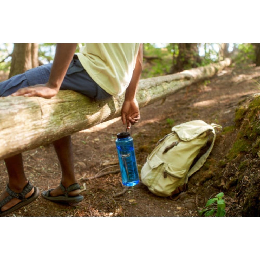 Nalgene Silo Wide Mouth 1,5L Blue Sustain N2020-0248 drinkflessen en thermosflessen online bestellen bij Kathmandu Outdoor & Travel