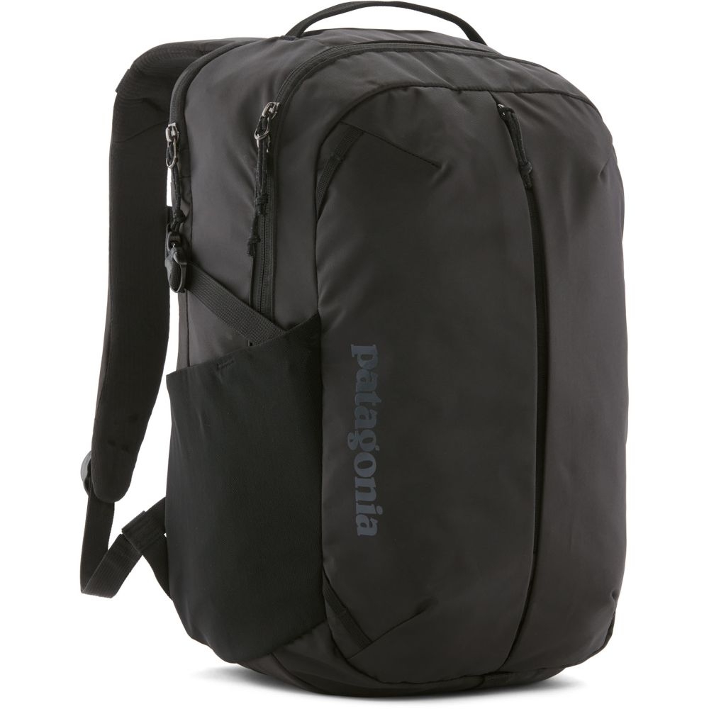 Patagonia Refugio Day Pack 26L Black 47913-BLK dagrugzakken online bestellen bij Kathmandu Outdoor & Travel