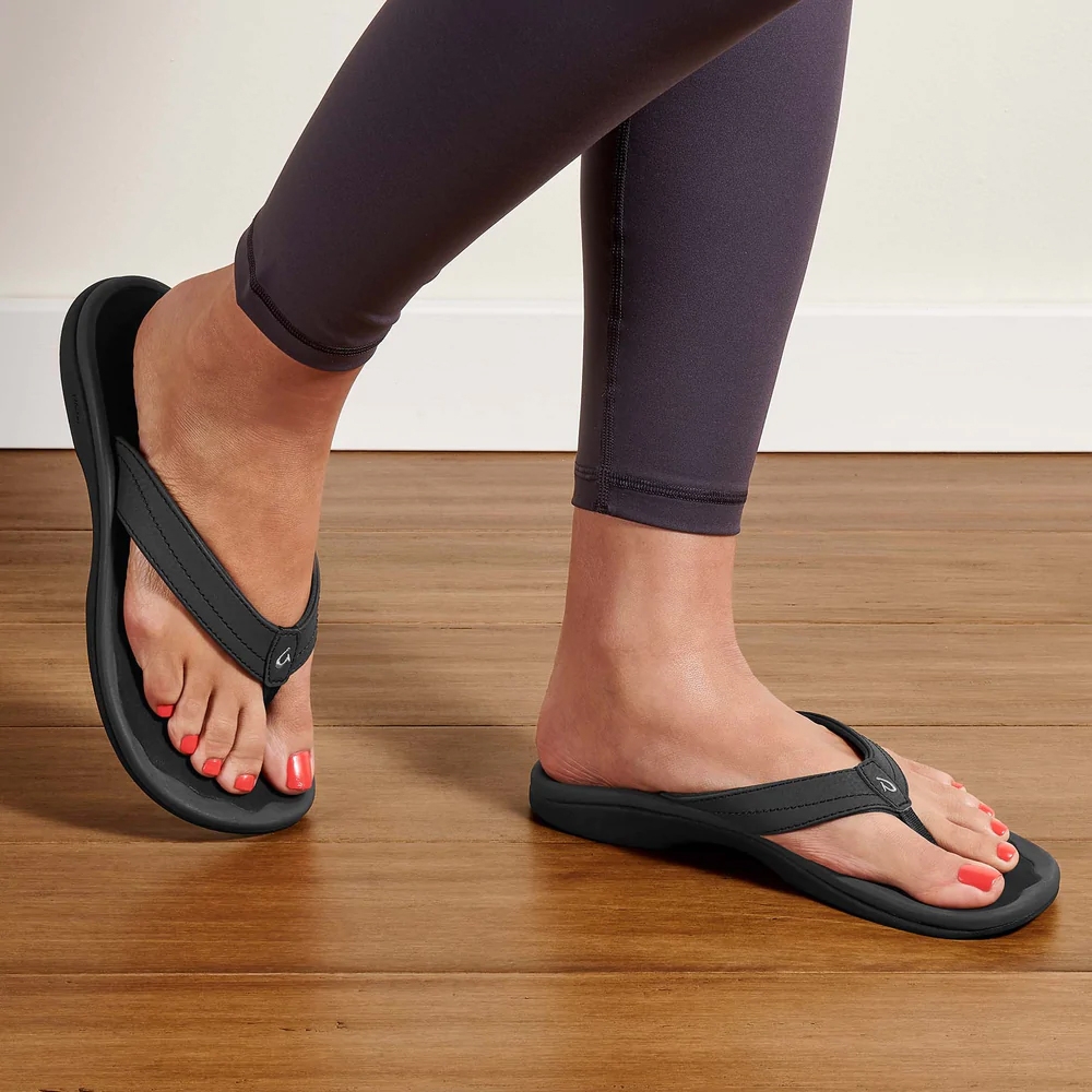 Olukai Ohana Woman's Dk Java/Dk Java 20110-4848 slippers online bestellen bij Kathmandu Outdoor & Travel