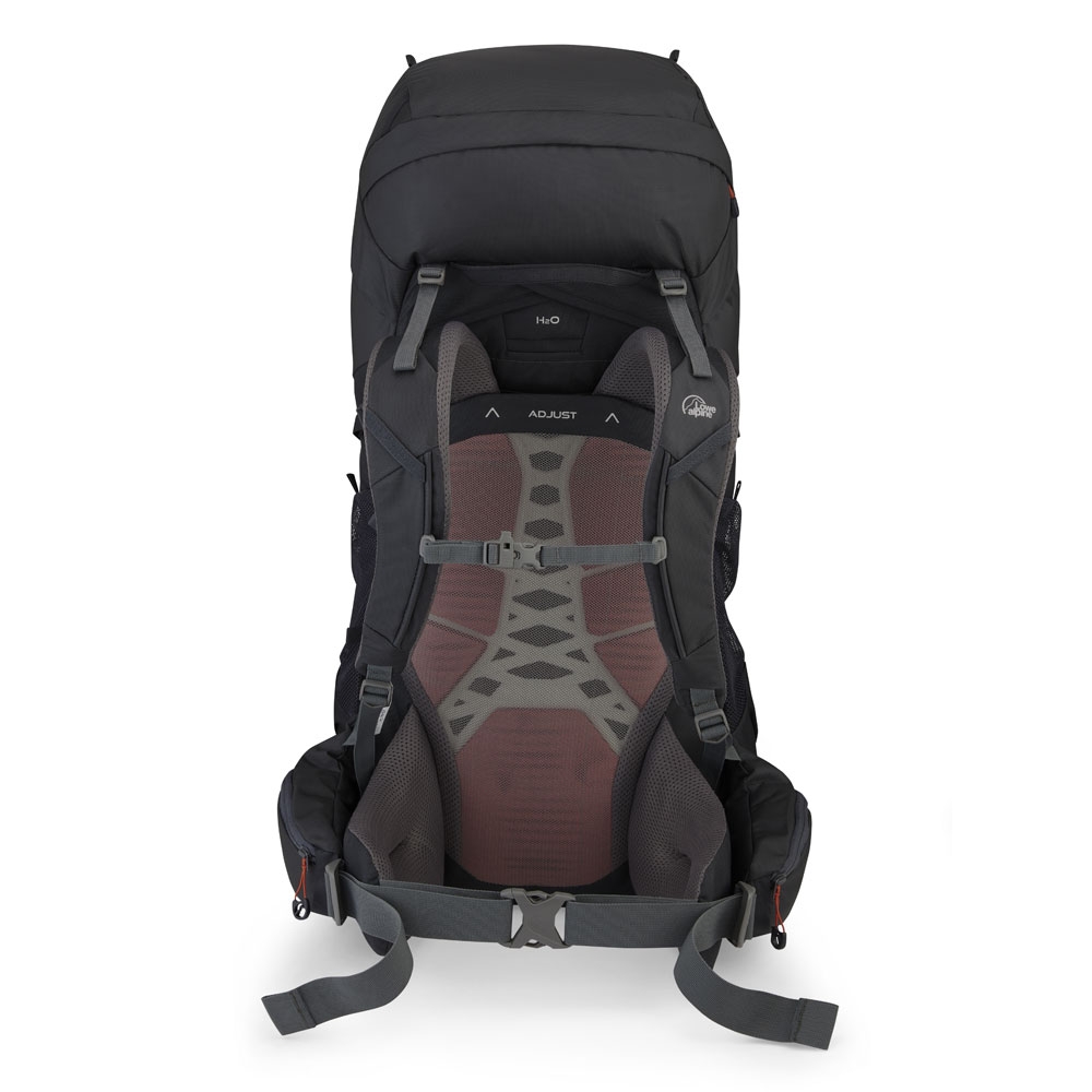 Lowe Alpine Sirac Plus 50 Ebony FMQ-49-EBN dagrugzakken online bestellen bij Kathmandu Outdoor & Travel