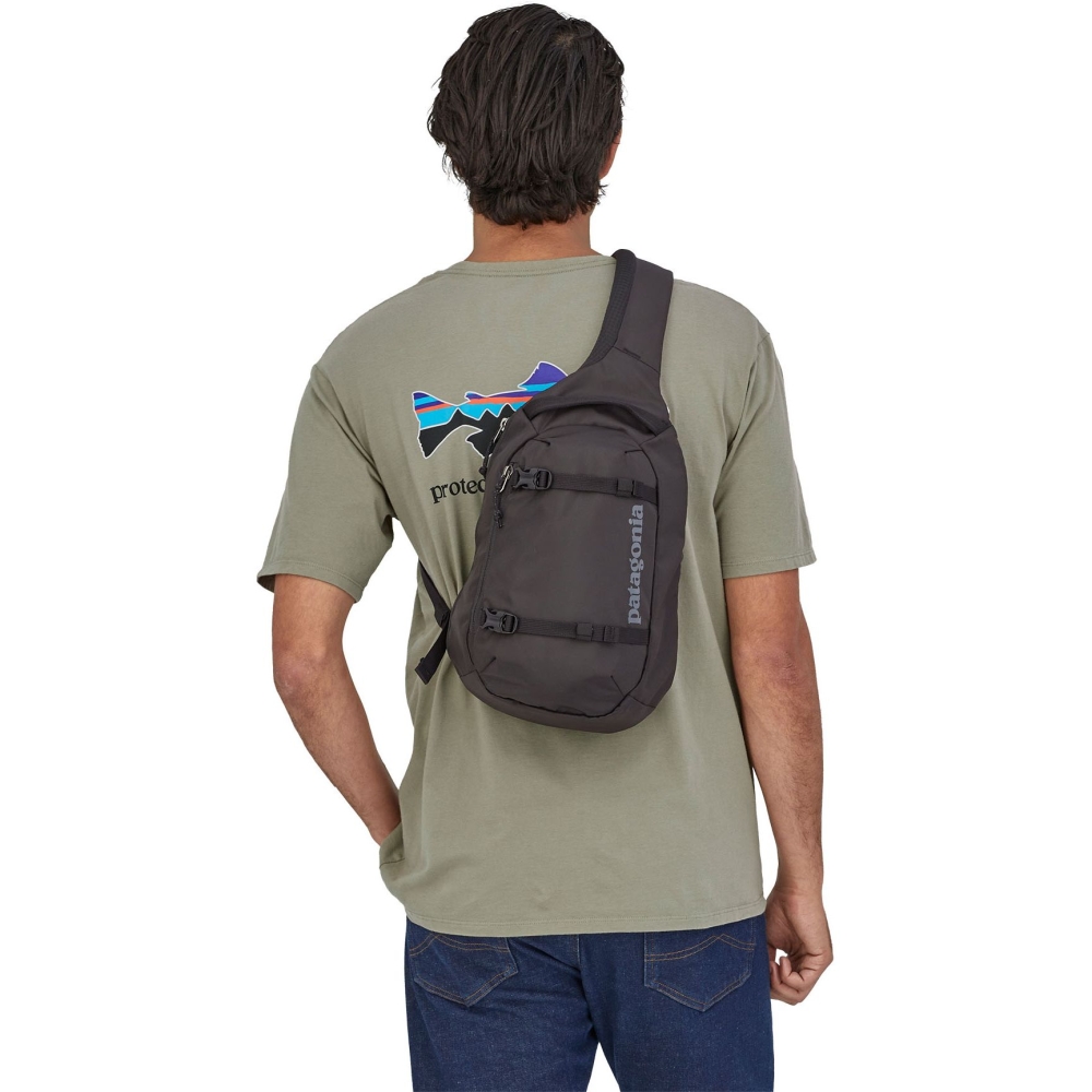 Patagonia Atom Sling 8L Black 48262-BLK tassen online bestellen bij Kathmandu Outdoor & Travel