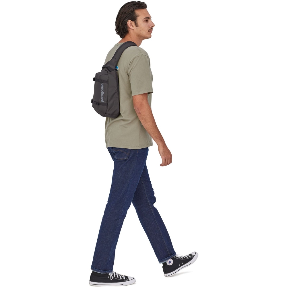 Patagonia Atom Sling 8L Black 48262-BLK tassen online bestellen bij Kathmandu Outdoor & Travel