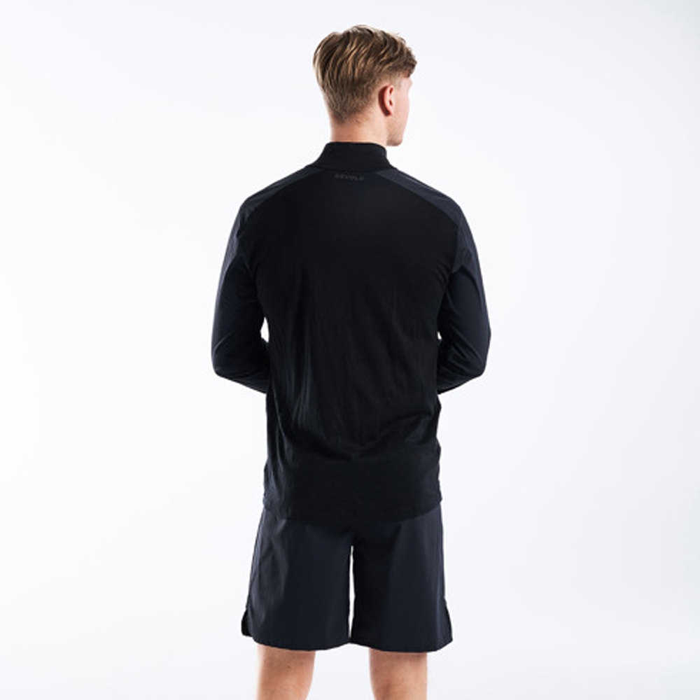 Devold Running Merino Cover Zip Neck Caviar GO 407 240 A-960A shirts en tops online bestellen bij Kathmandu Outdoor & Travel