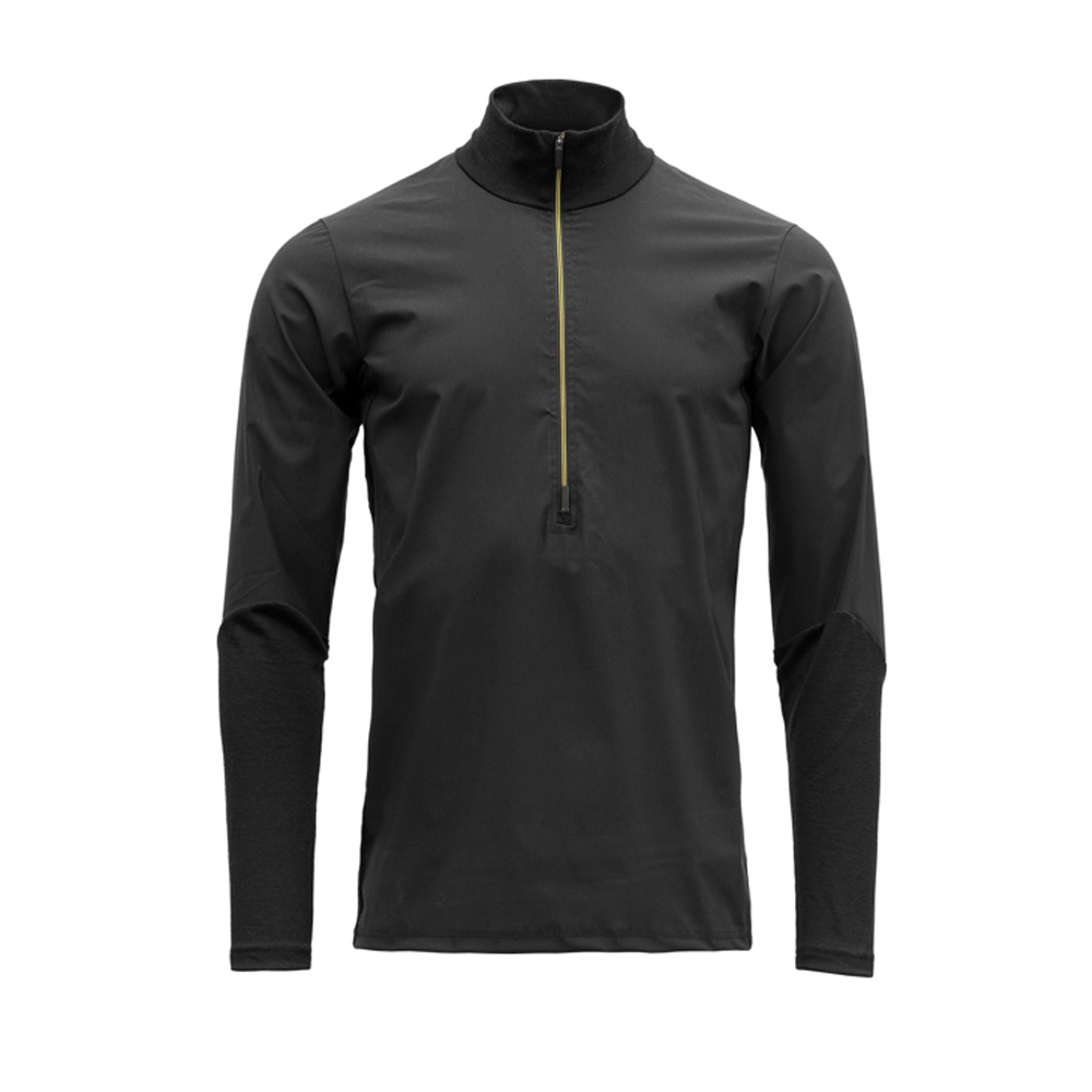 Devold Running Merino Cover Zip Neck Caviar GO 407 240 A-960A shirts en tops online bestellen bij Kathmandu Outdoor & Travel