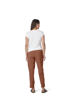 Royal Robbins Spotless Evolution Pant Women's Baked Clay Y324024-916 broeken online bestellen bij Kathmandu Outdoor & Travel