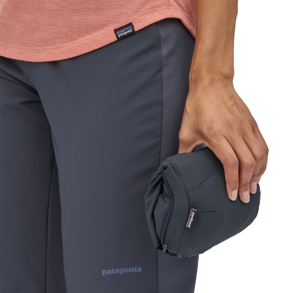 Patagonia Thermal Airshed Jacket Women's Smolder Blue 24230-SMDB jassen online bestellen bij Kathmandu Outdoor & Travel
