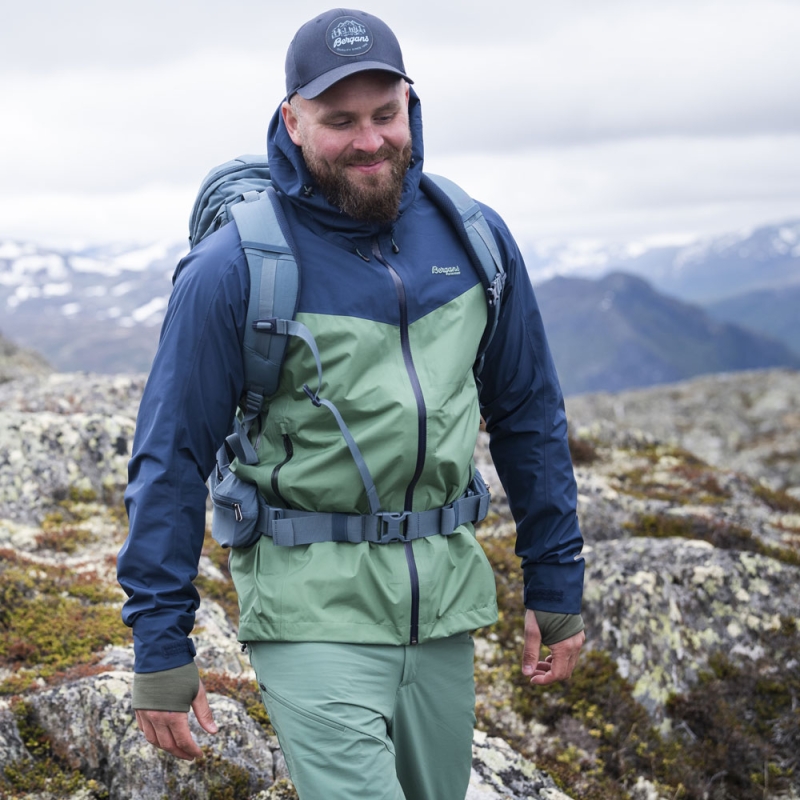 Bergans Skar Light 3L Shell Jacket Dark Jade Green/Navy Blue