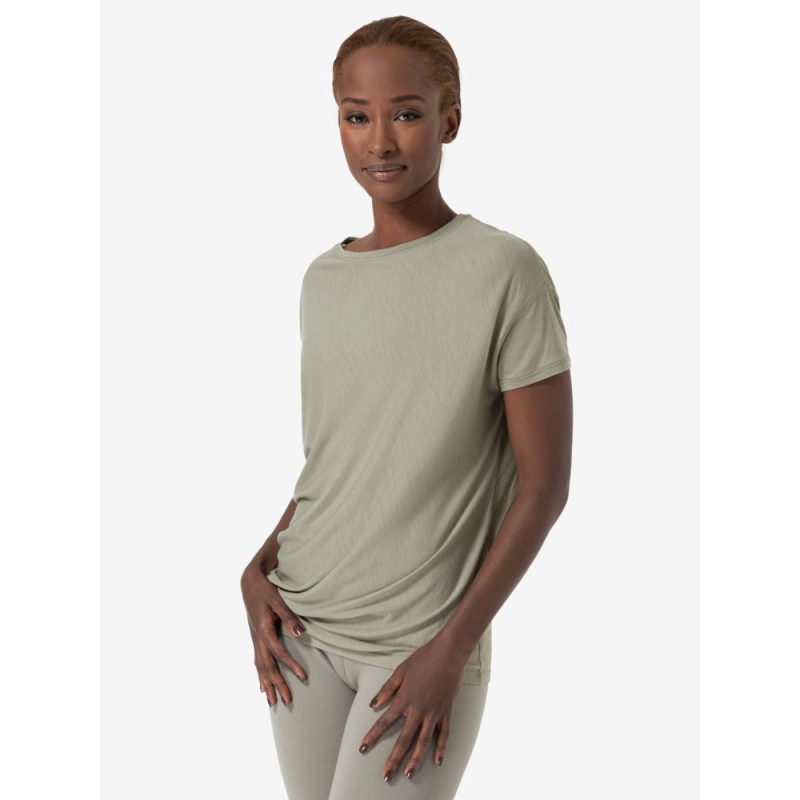 Super Natural Yoga Loose Tee Women's Dried Sage
