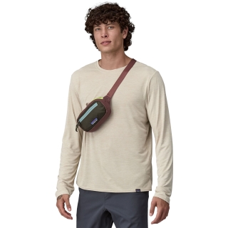 Patagonia Ultralight Black Hole Mini Hip Pack Patchwork: Pine Needle Green