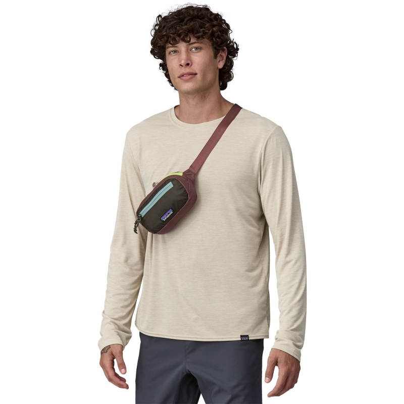 Patagonia Ultralight Black Hole Mini Hip Pack Patchwork: Pine Needle Green
