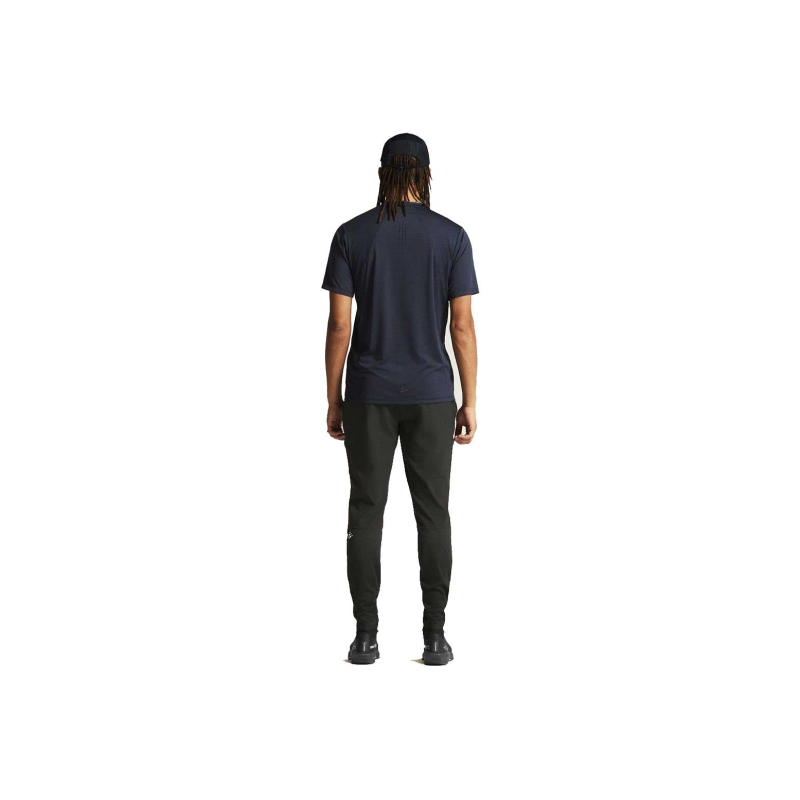 Craft Adv Essence SS Tee 2 Blaze