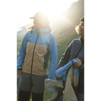 Bergans Vaagaa 3L Shell Jacket Women's Aqua Lagoon / Warm Sand / Gran